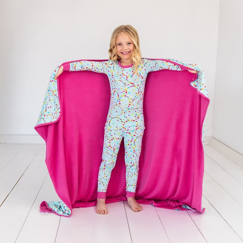 NIB Little Sleepies Friends Forever Large Cloud Blanket®